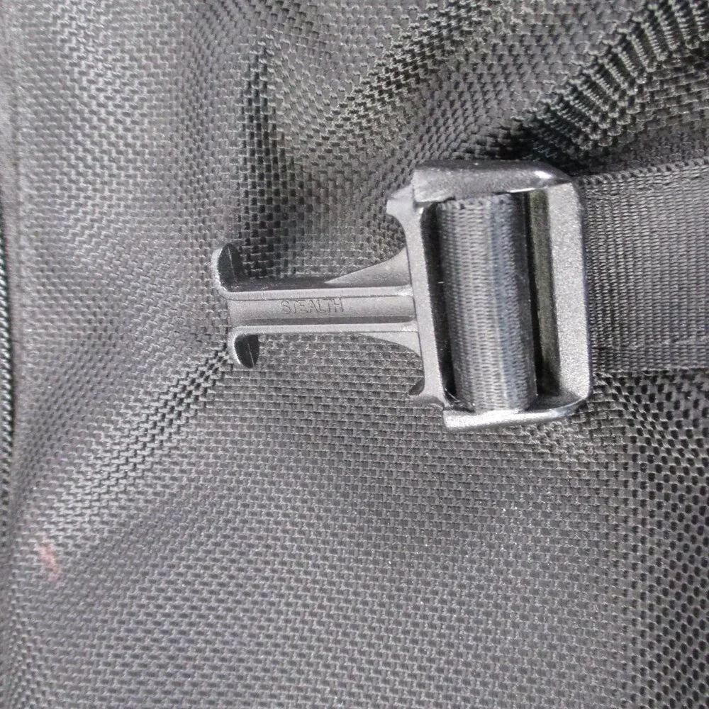 TUMI EXPANDABLE ORGANIZER LAPTOP BRIEFCASE